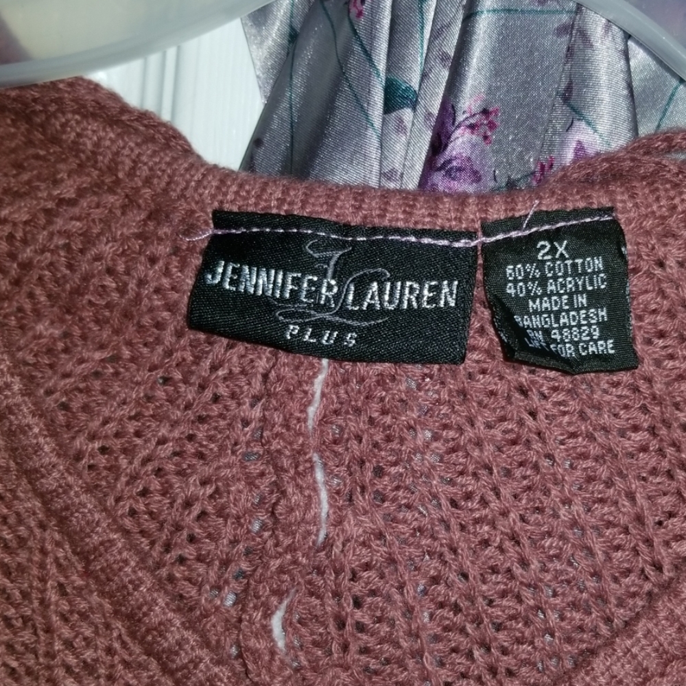 sweater - Picture 2 of 2